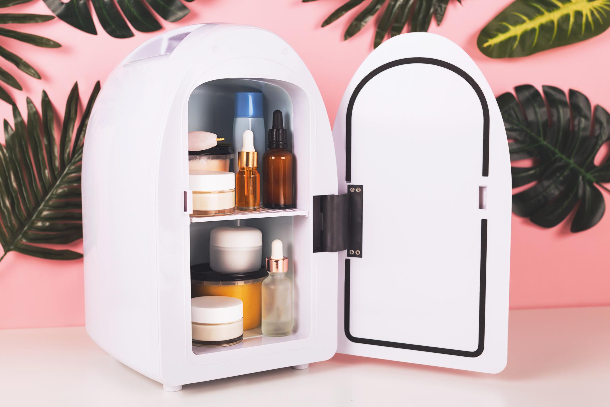 Mini réfrigérateur cosmétiques Yoghi Cold Beauty Rose - Achat