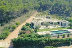 L'agence : l'immobilier de luxe en famille