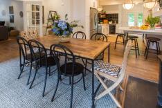 Total renovation : Frères en affaires