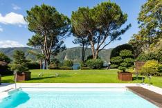 Piscines et pergolas : et si votre maison montait en gamme ?
