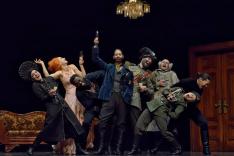 Crystal Pite : Revisor