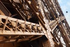 Eiffel, la guerre des tours