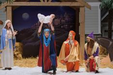 Trois frères, Noël et un couffin