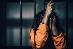 Espagne : le pari de la mixité femmes/hommes en prison