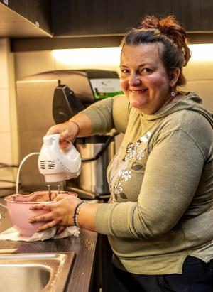 Florentina bakt de sterren van de hemel en kan iedereen overtuigen met haar heerlijke Roemeense dessert.