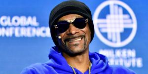 Le rappeur Snoop Dogg présentera les J.O. de Paris, l'été prochain.