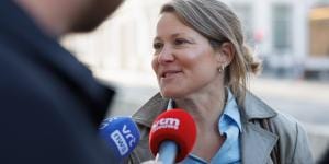 Minister van Asiel en Migratie Anneleen Van Bossuyt (N-VA) vestigt haar hoop in grote mate op het Europees Migratiepact, dat pas volgend jaar op volle kracht zal draaien.