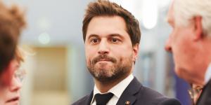 MR gouvernement resserré