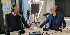 Hoofdredacteurs Bert Bultinck van Knack en Stijn Fockedey van Trends