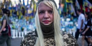 Tatou Ania soldate en Ukraine