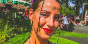 make-uplooks tomorrowland