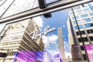 De Ray-Ban à Miu Miu d'où vient le nom des marques de mode? Getty Images