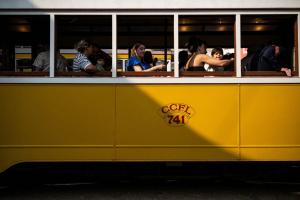 tramway lisbonne touristes