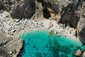 Oseriez-vous confier la planification de vos vacances à l'IA? Canva