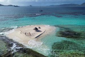 Récit d'une traversée de l'Atlantique en voilier (et en famille) - DR