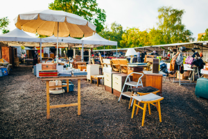 Notre chroniqueur est convaincu que le monde a besoin de plus de marchés aux puces - Canva