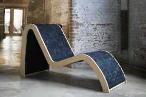 Des meubles design en balles de tennis - DR