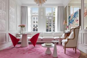 De Flower Collector's Suite in The Pulitzer Amsterdam