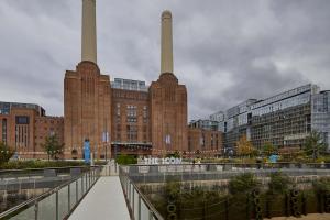 La centrale de Battersea à Londres renovee