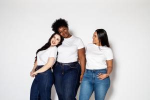 Knack Weekend geeft tips om het perfecte witte T-shirt te scoren