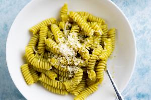 Pasta met pesto van pistaches