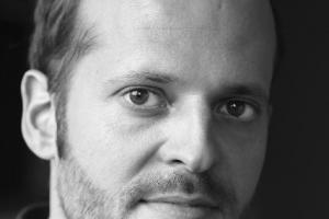 Benjamin Daoust Des gens bien serie auvio rtbf richesse endettement