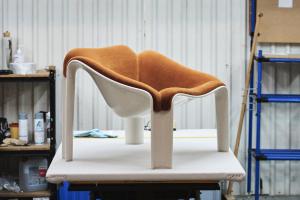 Gubi F3000 Pierre Paulin