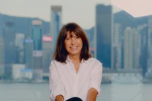 Officiële portretfoto van Véronique Nichanian