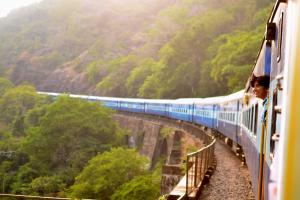 9 bons plans pour voyager en train