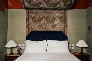 Plafond vijfde muur The Netty hotel in Oxford