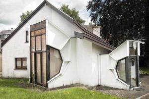Spa architecture