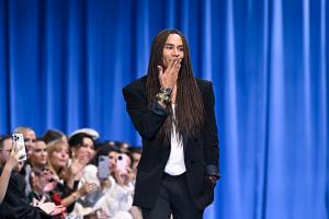 Olivier Rousteing op de catwalk