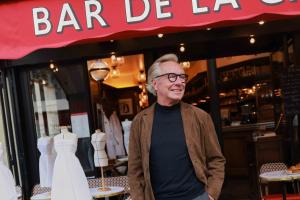 Edouard Vermeulen van Natan bij Bar de la Croix Rouge