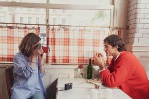 Sofia Coppola en Jacob Elordi, achter de schermen van de Love Unlimited-campagne van Cartier.