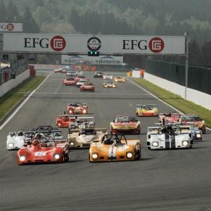 Ouderwets spektakel op het circuit van Spa-Francorchamps. (foto Pierre-Yves Riom)