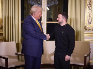 Donald Trump en Volodymyr Zelensky begin december.