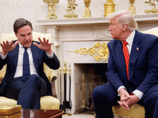 Mark Rutte en Donald Trump op donderdag.