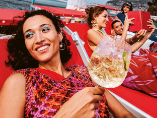 Le Spritz blanc va-t-il être la boisson de l'été 2025? - DR Martini
