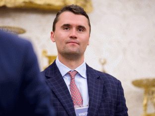 Charlie Kirk eind mei.