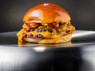 Tap Out Burger Royal Cheese