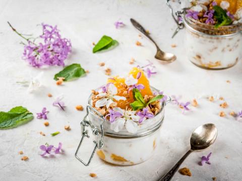 Eettbare bloemen: de favoriete smaak- en mooimakers van Véronique Leysen 1