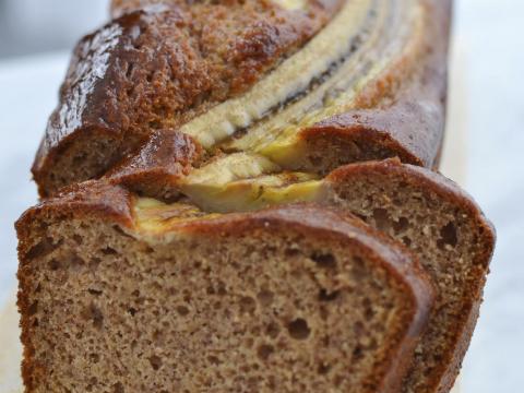 Banana bread à la farine de sarrasin: la recette de la blogueuse Myriam Baya