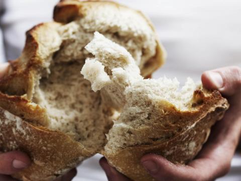 astuces conserver pain longtemps