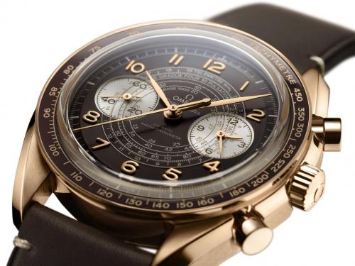 SpeedmasterVoor veel mannen is een mooi horloge hét ultieme juweel, zoals deze Speedmaster Chronoscope in bronsgoud (14.000 euro), van Omega.