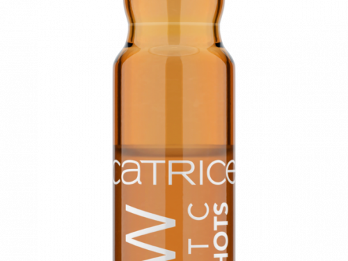 Catrice bezorgt je huid een frisse glow met een ampullenbehandeling van vijf dagen. De Glow Vit C Power Shots bevatten 12% hooggeconcentreerde vitamine C.6,99 euro - www.catrice.eu