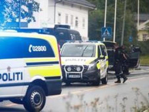 Fusillade dans une mosquée en Norvège: le suspect rejette les accusations