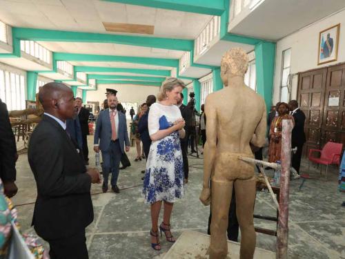 Queen Mathilde of Belgium visits the Academie des Beaux-Arts, during an official visit of the Belgian Royal couple to the Democratic Republic of Congo, Thursday 09 June 2022, in Kinshasa. The Belgian King and Queen will be visiting Kinshasa, Lubumbashi and Bukavu from June 7th to June 13th.
BELGA PHOTO NICOLAS MAETERLINCK