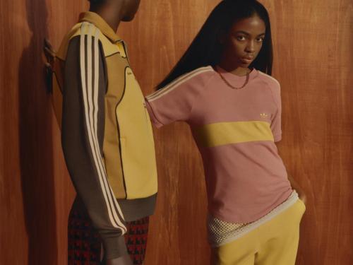 adidas Originals en Wales Bonner zijn opnieuw samengekomen voor een lente/zomer 2022 collectie. De collab heeft zich deze keer vooral gericht op de jaren 70 en 80.