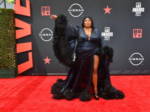 Lizzo, BET Awards, 2022 (© Aaron J. Thornton/Getty Images for BET)