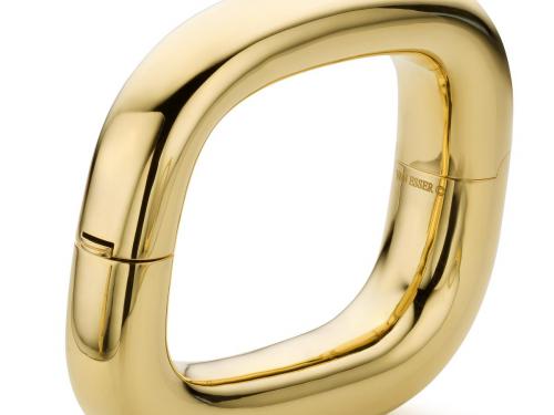 Armband in 18 karaat goud die door zijn eenvoud alle trends overleeft. Creatie van Van Esser (prijs op aanvraag).